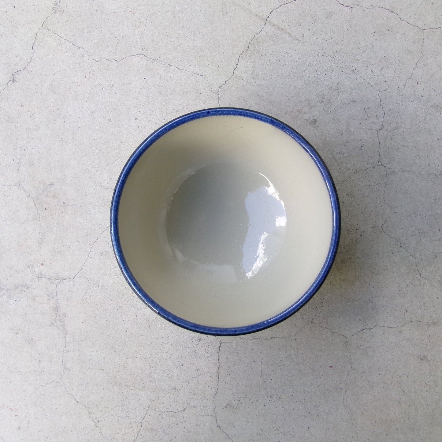 壺屋焼 陶眞窯 汁マカイ【線引唐草】