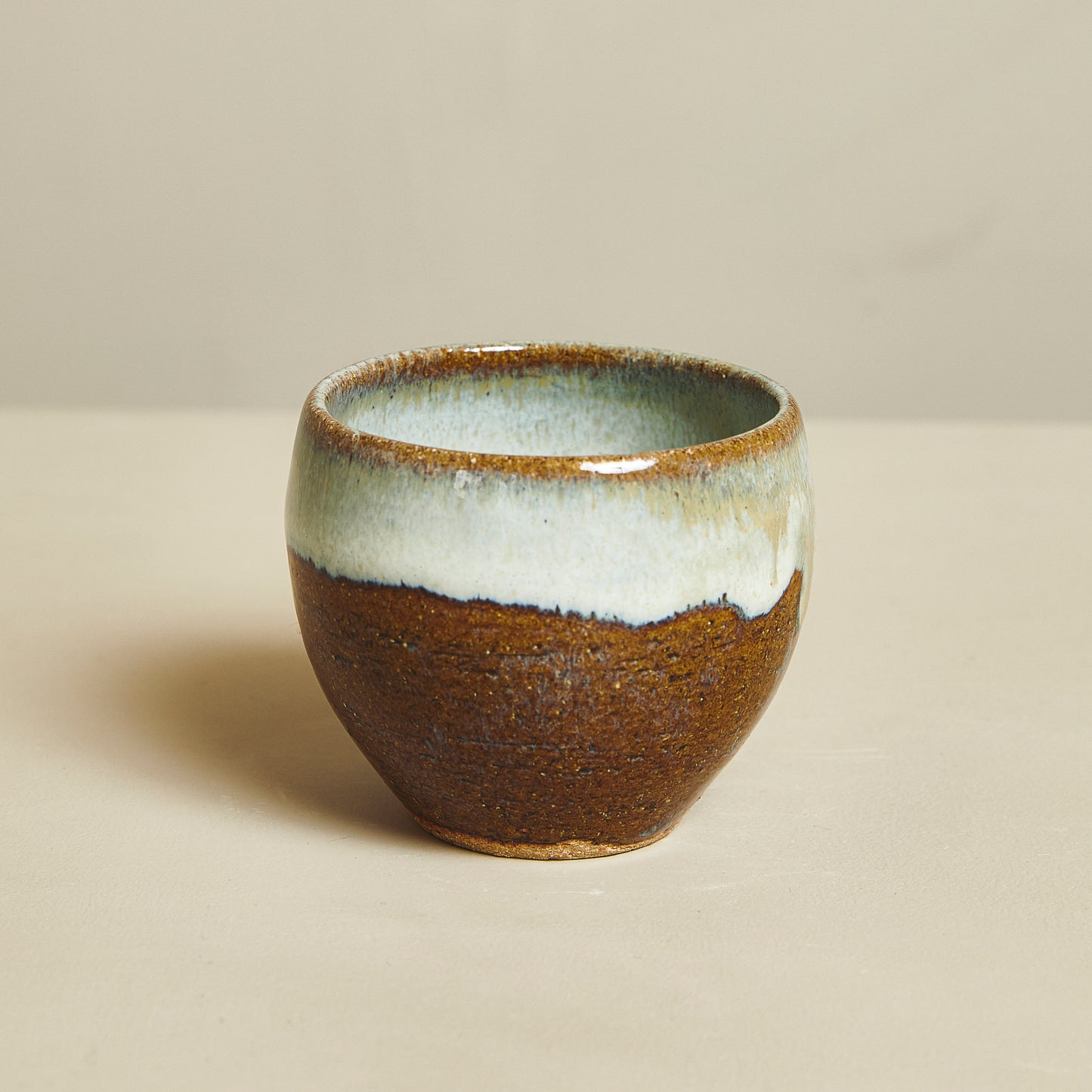 小代焼 ふもと窯 井上亮我 湯呑み 【掛け流し】