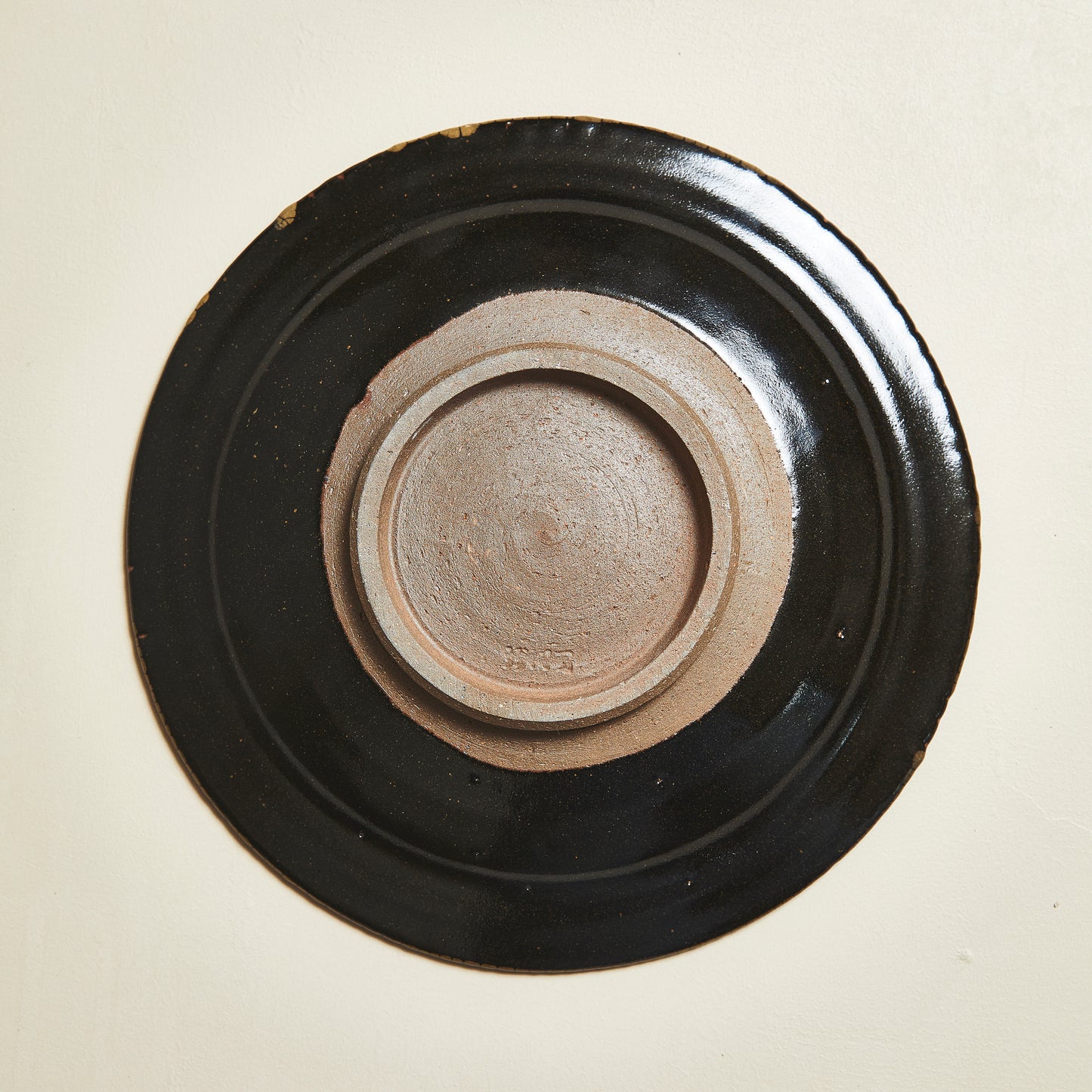 龍門司焼 川原竜平 7寸皿 【黒蛇蝎 掛けわけ】