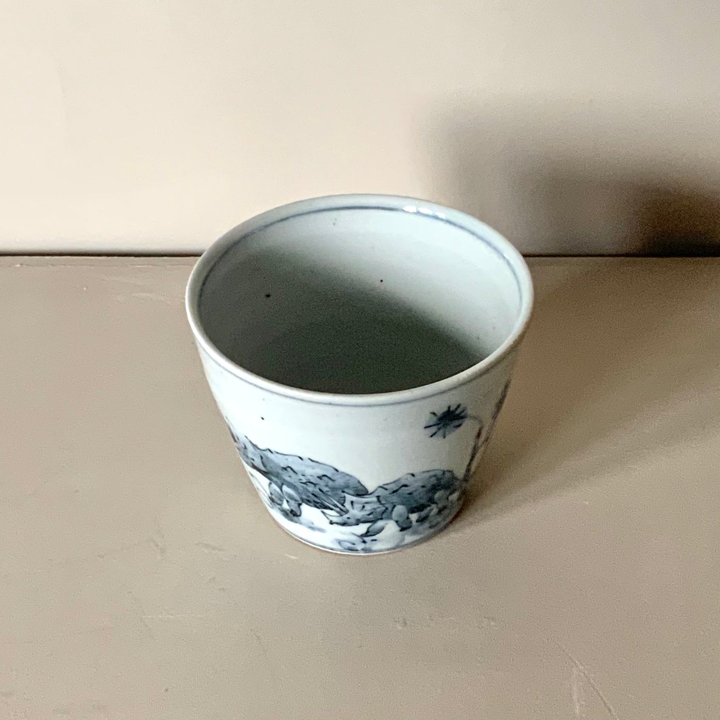 studio wani DINOSAUR 蕎麦猪口
