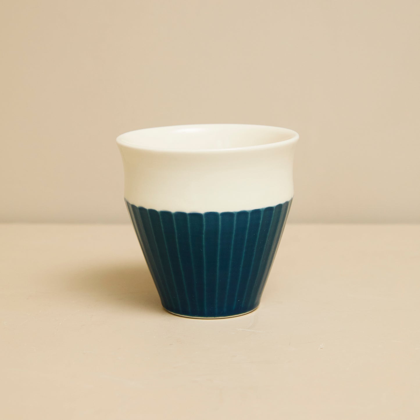 studio wani 掛け分け カップ 大 青【KINU】